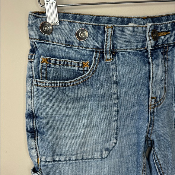 Free People low rise straight leg distressed hem button detail jeans size 25 - Picture 3 of 12